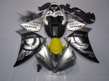 Carenagem Yamaha R1 2012-2014 - Preto Prata Iveco Yamalube Monster